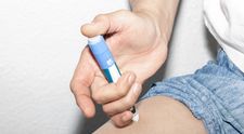 A vrut să slăbească rapid, folosind o metodă extrem de populară, dar a sfârșit tragic! Ce a pățit un bărbat după ce s-a injectat ca să piardă în greutate