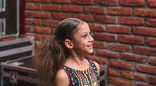 Românii au talent, 4 aprilie 2025. Amelie Chiriacescu, la zece ani, a prezentat un moment spectaculos de acro-dance, dar a fost și extrem de simpatică: 