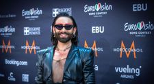 Conchita Wurst, descoperită de paparazzi la Eurovisionul din acest an. Cum arată ținuta cu care a întors toate privirile