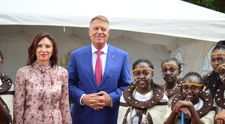 Carmen Iohannis a fost invitată la un dans tradițional în Kenya. Care a fost reacția Primei Doamne a României