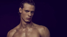 VIDEO Ionuț Radu, campion la înot și modelling
