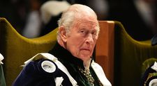 Alimentele de care membrii familiei regale n-au voie să se atingă. Ce „păcate” nu le iartă regele Charles celor care mănâncă la masa lui