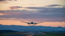 Apelul de urgență al pilotului către Turnul de Control a fost înregistrat! Ce a spus conducătorul aeronavei, înainte de a ateriza pe Aeroportul din Cluj: „Ajutor!”. Ce s-a întâmplat