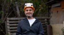 Visuri la cheie, 11 martie 2026. Omid îi pregătește o surpriză de proporții lui Darius! Tânărul va avea un ciubăr, pentru băile cu gheață