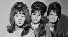 Doliu în lumea muzicii! A murit Nedra Talley Ross, ultima reprezentantă a trupei The Ronettes, care a lansat hitul „Be My Baby”