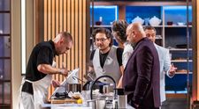 Cea mai dificilă probă de la MasterChef România! Concurenții trebuie să imite rețeta gătită de Chef Carlo Cracco. Cum se descurcă