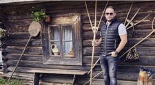 (P) Business născut în pandemie, ajunge să rivalizeze în doar doi ani cu marile platforme de rezervări turistice