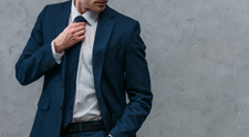 VIDEO Costumul, un plus de stil și eleganță