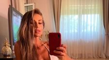 Diana Munteanu, pusă la zid de fani după ce a slăbit și s-a fotografiat pe plajă: „Mai mănâncă și tu ceva”