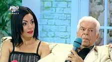 Intre ei este o diferenta de 50 de ani, dar se iubesc si se alinta Shrek si Fiona