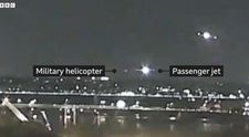 Reacția Pentagonului după ce un elicopter al armatei americane s-a ciocnit cu un avion de pasageri. La bord se aflau peste 60 de oameni, printre care mai mulți patinatori ruși