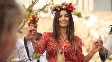 Lili Sandu, aparitie ravasitoare intr-o rochie asimetrica. Incaltarile spectaculoase pe care a ales sa le poarte