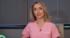 Greșeala care îți îmbătrânește mâinile înainte de vreme. Medicul Elena Martin spune ce trebuie să faci zilnic