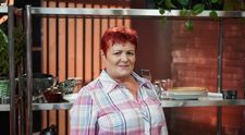 Masterchef 2024, 23 septembrie: Mariana Kramarik, gospodina care îngrijește bătrâni în Germania, a avut ghinion cu preparatul de bază, dar salata a fost lăudată: „Este senzație!”