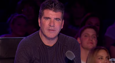 Simon Cowell a sustinut ca el nu poate fi hipnotizat. Ce a urmat apoi depaseste orice asteptare - VIDEO