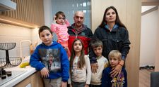 Visuri la cheie, 4 decembrie. Cum arată casa familiei Munteanu în interior. Reacția uimitoare pe care au avut-o când au pășit în noua locuință. Entuziasmul se citește pe chipurile lor