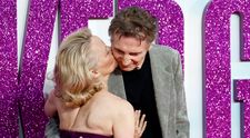 A jurat că nu va mai iubi vreodată, după moartea tragică a soției, dar soarta i-a schimbat planurile: Liam Neeson, din nou îndrăgostit – de Pamela Anderson