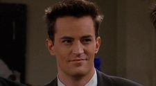 Vă mai amintiți de Chandler din serialul Friends? Matthew Perry este de nerecunoscut pe străzile din Los Angeles