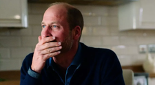 Prințul William, cu nervii la pământ. Motivul pentru care viitorul rege a lăcrimat în timp ce era filmat: ”Ești OK?”