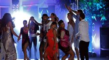 Survivor 2022. Alexandra Duli a făcut furori pe ringul de dans la petrecerea de unificare