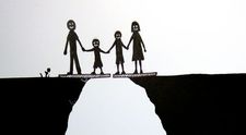 Viata inainte si dupa divort in numai 7 poze. Cum arata si ce inseamna cu adevarat aceasta problema in viata de familie