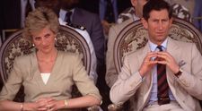 Scrisorile Prințesei Diana către Charles dezvăluie că l-a iubit și a încercat să-l îndepărteze de Camilla. Dovezi dureroase ale unei iubiri neîmpărtășite