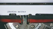 (P) Top 5 scriitoare apreciate la nivel național