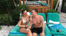 Imagine de colecție: Anamaria Prodan și Reghecampf, în costume de baie la plajă