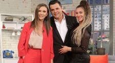 Adela Popescu s-a întors la ”Vorbește lumea”, într-o ediție de gală. FOTO din culise