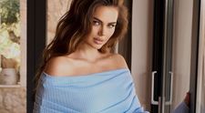 Xenia Delia a dezvăluit sexul bebelușului. Moldoveanca măritată cu un miliardar din Egipt a publicat un video emoționant cu familia ei, arătând domeniul luxos în care locuiește
