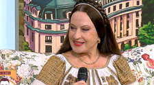 Maria Dragomiroiu, înainte de împlinirea vârstei de 70 de ani, La Măruță! Imagini nemaivăzute din tinerețea și copilăria artistei