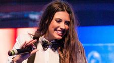 Pe ce pune mana Smiley se transforma in mii de like-uri. Antonia, fotografiata alaturi de artist intr-o ipostaza care a facut deliciul fanilor