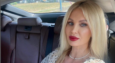 Andreea Bănică comentează scandalul de la Untold! Ce spune artista despre prezența fiicei sale la astfel de evenimente