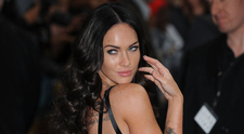 Megan Fox a atras toate privirile la o conferință. Cum a fost îmbrăcată actrița în vârstă de 33 de ani