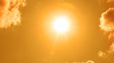 Canicula nu iartă pe nimeni și unii ajung la Urgențe! Ce trebuie să faci, pas cu pas,  ca să îți fie bine când temperaturile trec de 40 de grade
