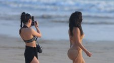 Kim Kardashian, o nouă controversă legată de posteriorul ei celebru: ce susțin niște specialiști