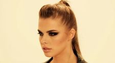 Brighi lanseaza single-ul 