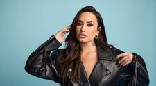 Demi Lovato a transmis un mesaj comunității non-binare. Artista a fost forțată să-și explice decizia de a reveni la pronumele „ea”