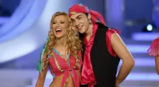 Cum arată bărbatul care l-a înlocuit pe Petrișor Ruge în show-urile Andreei Bălan. Imaginile cu noul dansator au stârnit un val de reacții pe internet: „Ne e dor de Petrișor...”
