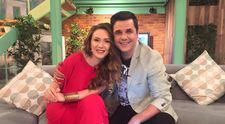 Adela Popescu s-a intors la Vorbeste lumea alaturi de Cove