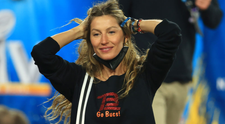 Cine este noul iubit al lui Gisele Bundchen. S-a afișat cu alt bărbat, la nici o lună de la divorțul de Tom Brady