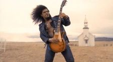 Cum arată acum Slash, legendarul chitarist al trupei Guns N' Roses