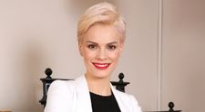 Anca Alungulesei, terapeut în nutriție, a creat o metodă revoluționară de slăbit, fără numărat calorii sau sport