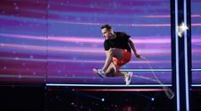 Românii au talent, 20 februarie 2026. Paul Igreț, controlorul de trafic aerian care a combinat talent, distracție și mișcare sănătoasă într-un moment care a captat atenția tuturor: „Eu nu aș putea în veci să fac așa ceva!”