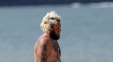 Unul dintre cei mai apreciați actori, de nerecunoscut la plajă. Cum l-au surprins paparazzii pe Jonah Hill