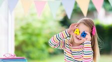 (P) De ce să apelezi la cursuri intensive engleză online copii pentru a ține pasul cu educația!