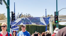 Un tătic a postat chitanța pentru un mic-dejun la Disneyland. Era să leșine când a văzut suma exorbitantă cerută pentru niște ouă fierte și cârnați: ”Câte prințese ai mâncat?”