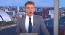 Doliu în televiziune! Un celebru prezentator a murit, la doar 32 de ani. Cauza oficială a decesului