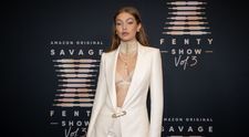 Secretul colierului de perle al lui Gigi Hadid. Cine l-a purtat acum 20 de ani