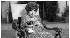 A murit Gina Lollobrigida. Îndrăgita actriță italiană avea 95 de ani